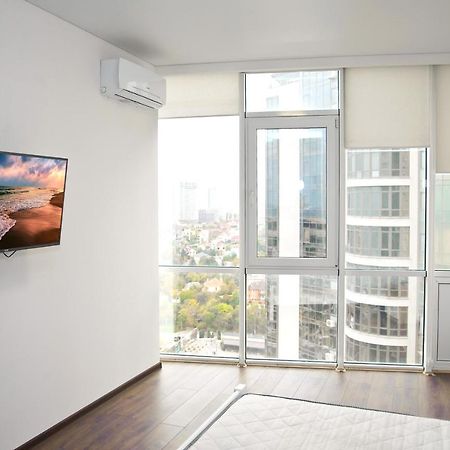 Arcadia White Studio Sea View Apartment โอเดสซา ภายนอก รูปภาพ